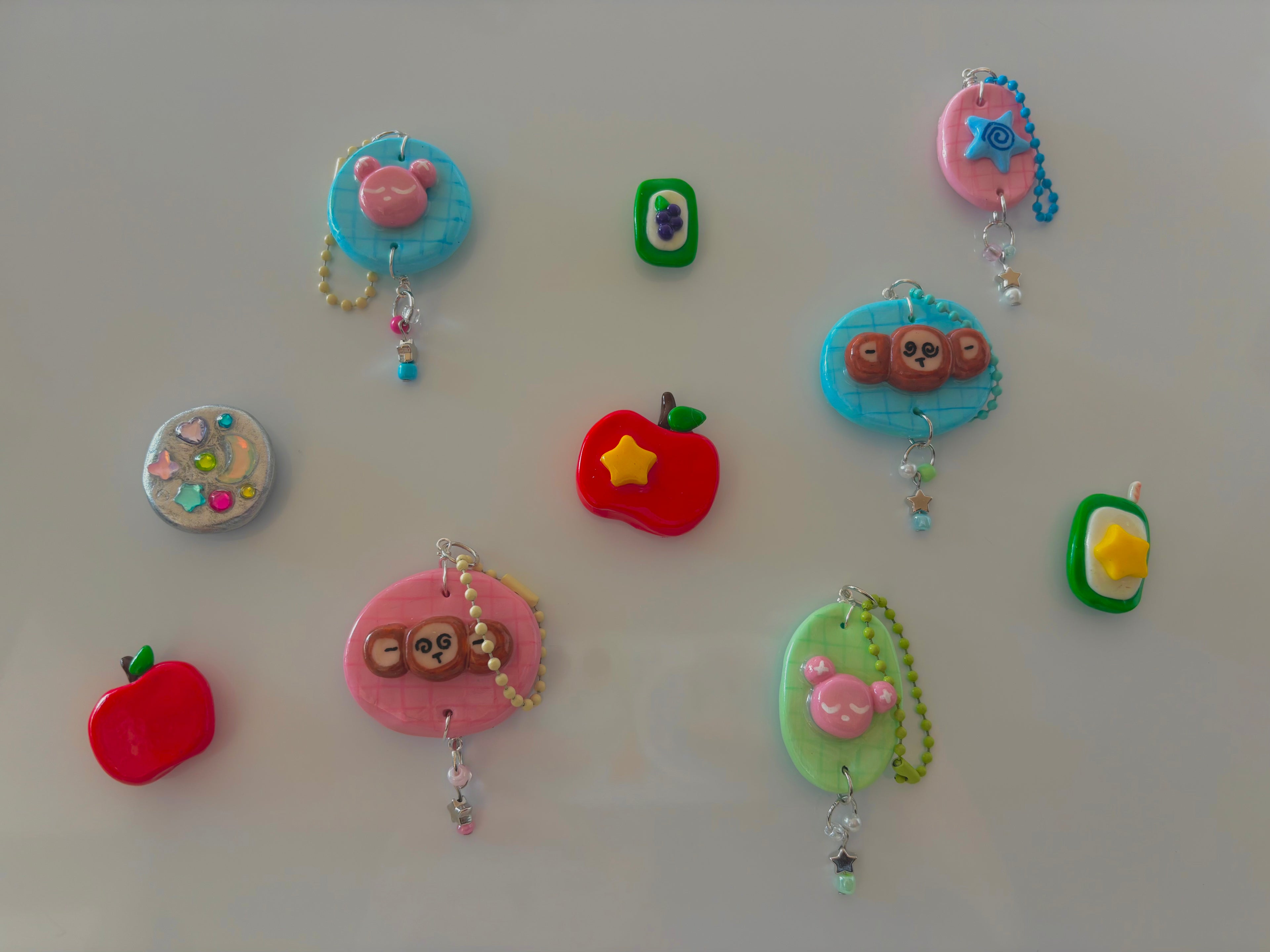 magnets / magnet keychains ⊹₊⟡⋆