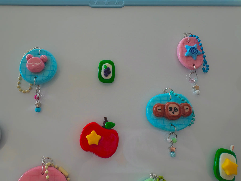 magnets / magnet keychains ⊹₊⟡⋆